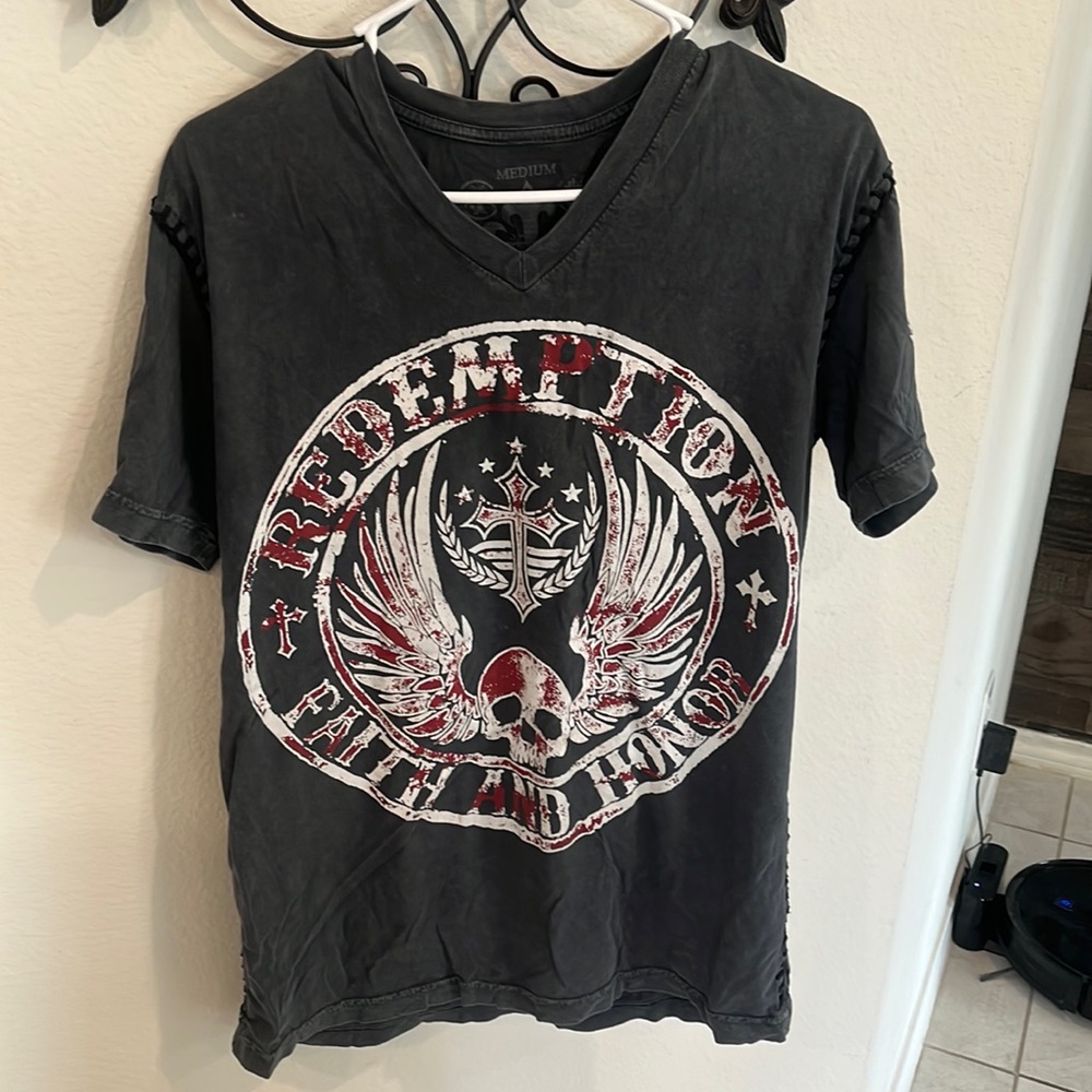 Men’s v neck t shirt